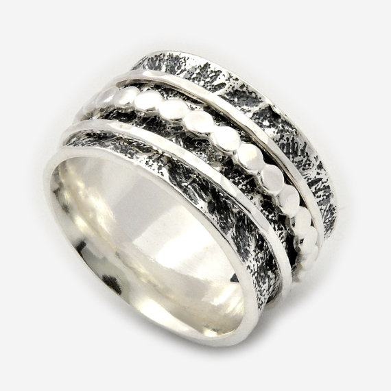 زفاف - Free Shipping, Silver spinner ring, Rocker Silver ring, Textured spinning ring, Oxidized Spinner ring, Rustic Commitment Ring, artisan ring