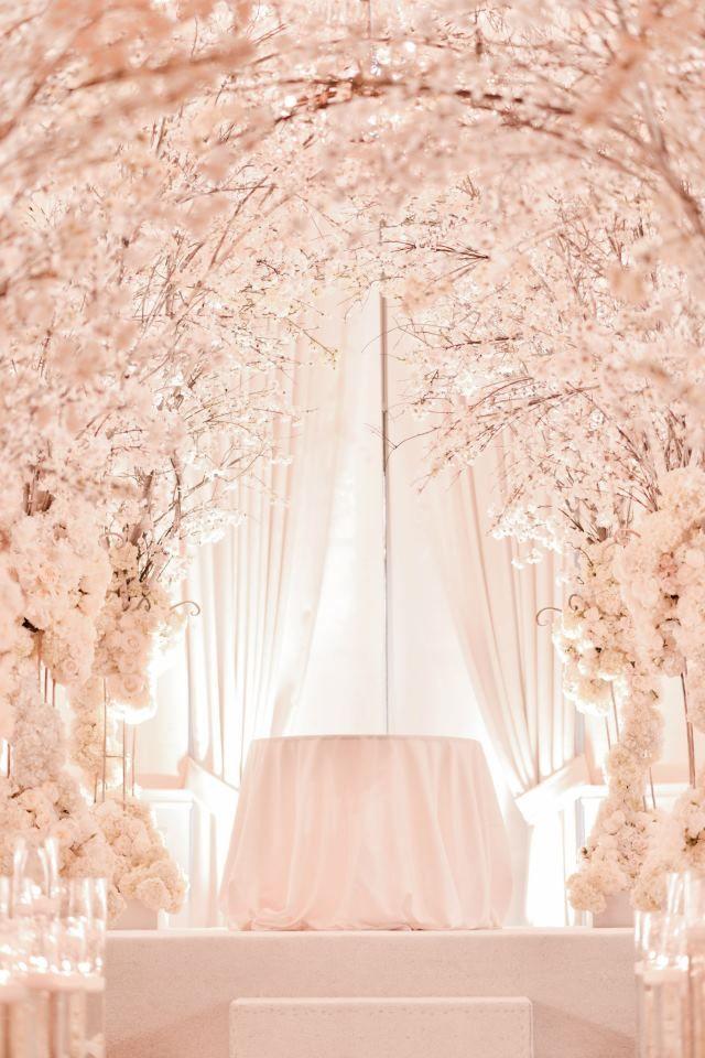 Свадьба - Wedding Wednesday: Cherry Blossom Wedding Inspiration