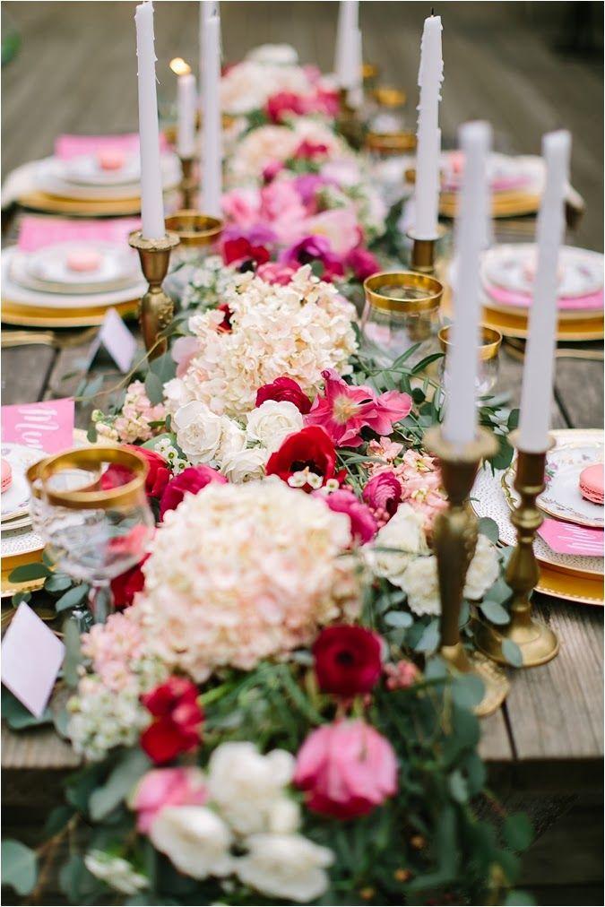 Hochzeit - Romantic And Rustic Pink And Red Wedding Ideas