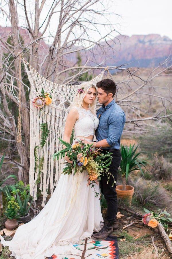 Свадьба - Free Spirited Zion National Park Elopement Inspiration