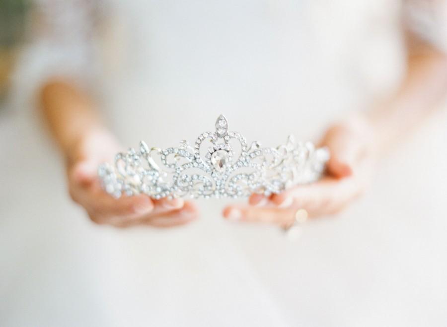 Свадьба - Swarovski Crystal Bridal Tiara FAITH Heart Bridal Tiara Crystal Wedding Crown Rhinestone Tiara, Bridal Tiara, Diamante Diadem, Crystal Crown