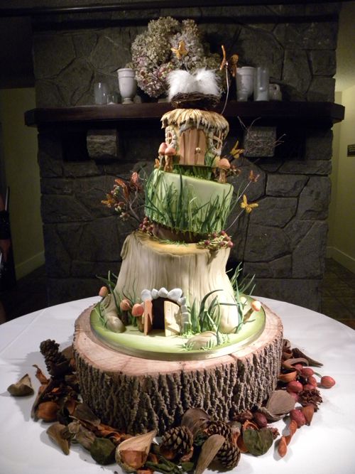 Wedding - Lord Of The Rings Cake