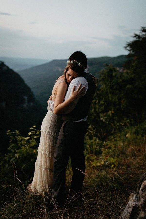 Hochzeit - Incredibly Intimate Waterfall Elopement At Cloudland Canyon State Park