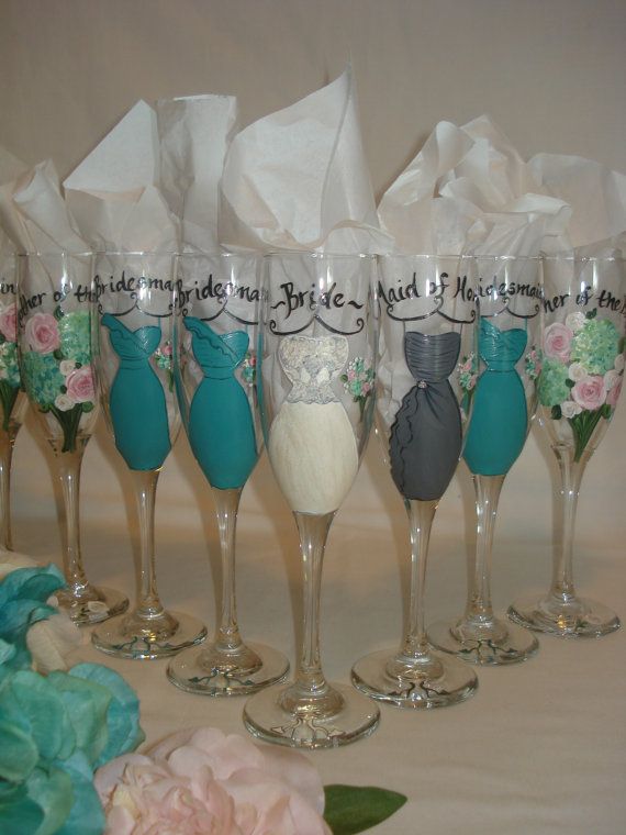 Свадьба - HAND PAINTED Champagne Glasses - Bridesmaid Gifts - Bridal Party Champagne Glasses - "PERSONALIZED To Your Exact Dresses"