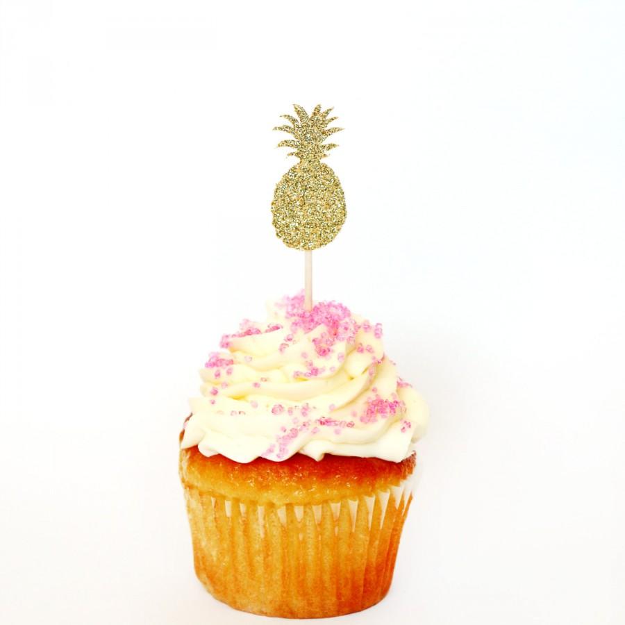 زفاف - 12 Gold Glitter Pineapple Cupcake Toppers.  Bachelorette Party. Engagement Party Decor. Baking Tools. Party Supplies. Party Decor. Paper.