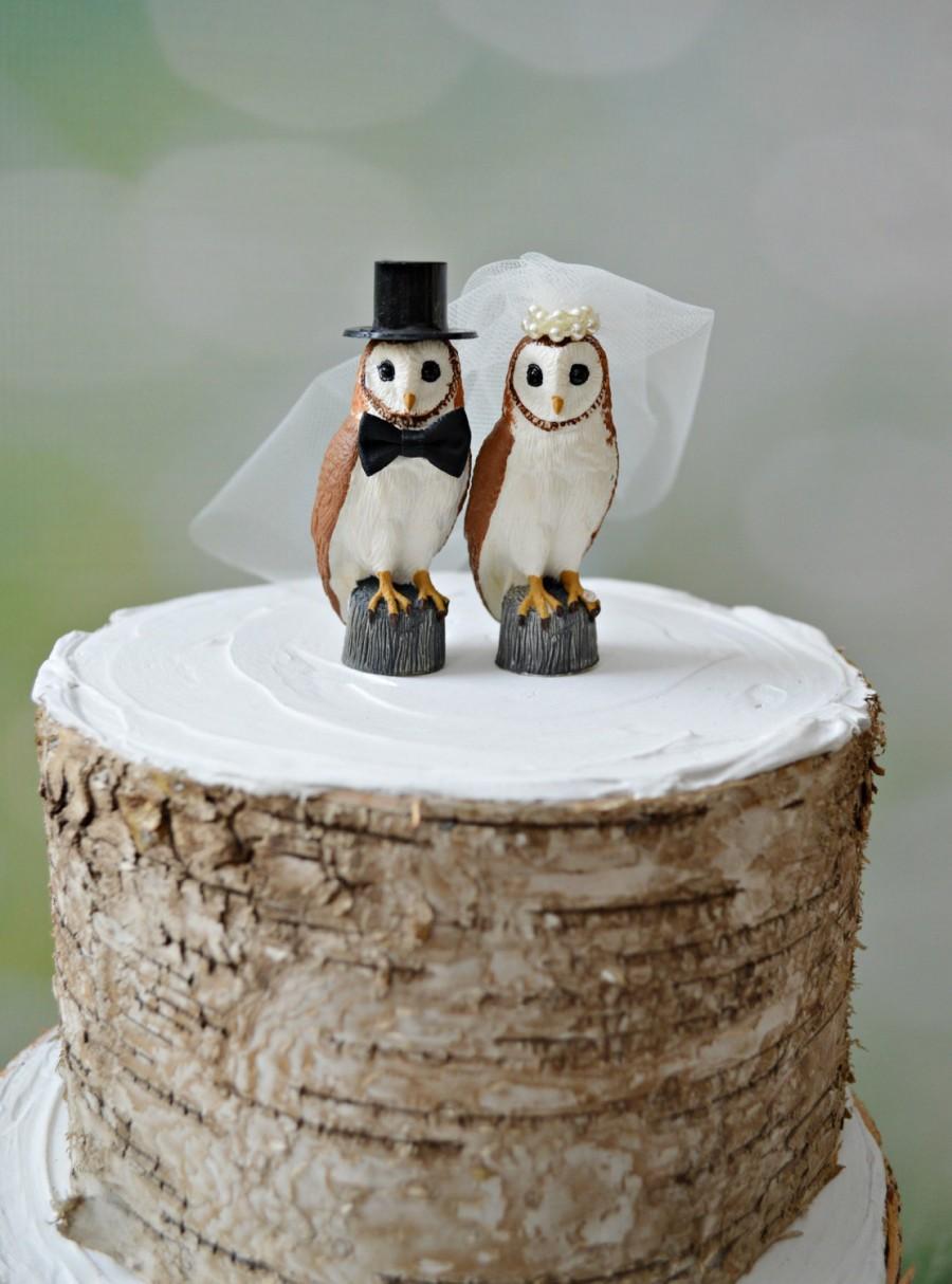 Hochzeit - snow owl-barn owl-barn-wedding-cake topper-county wedding-owl lover-bride and groom-fall-winter-clay-ivory veil-rustic-Mr and Mrs-owl topper