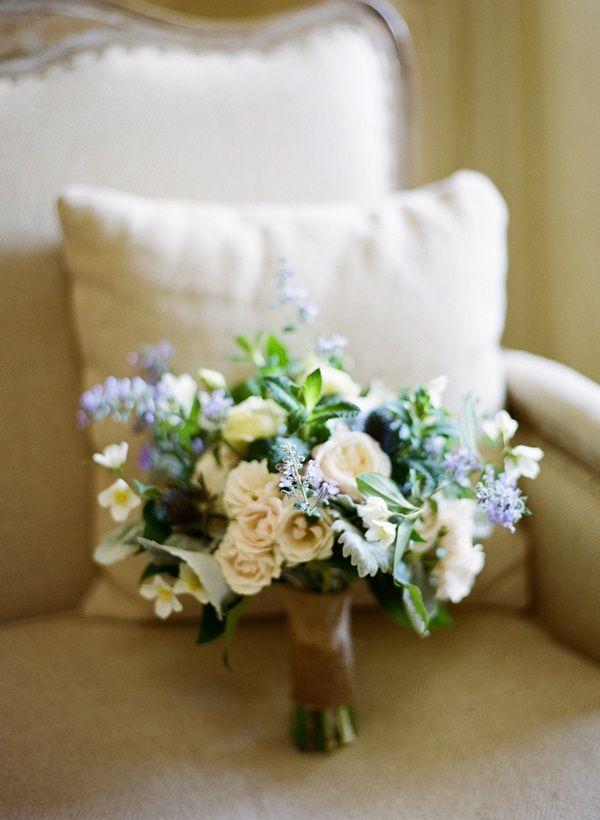 زفاف - White And Blue Bouquet