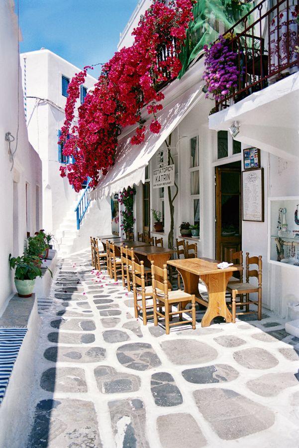 Hochzeit - Daily Escape - Mykonos, Greece