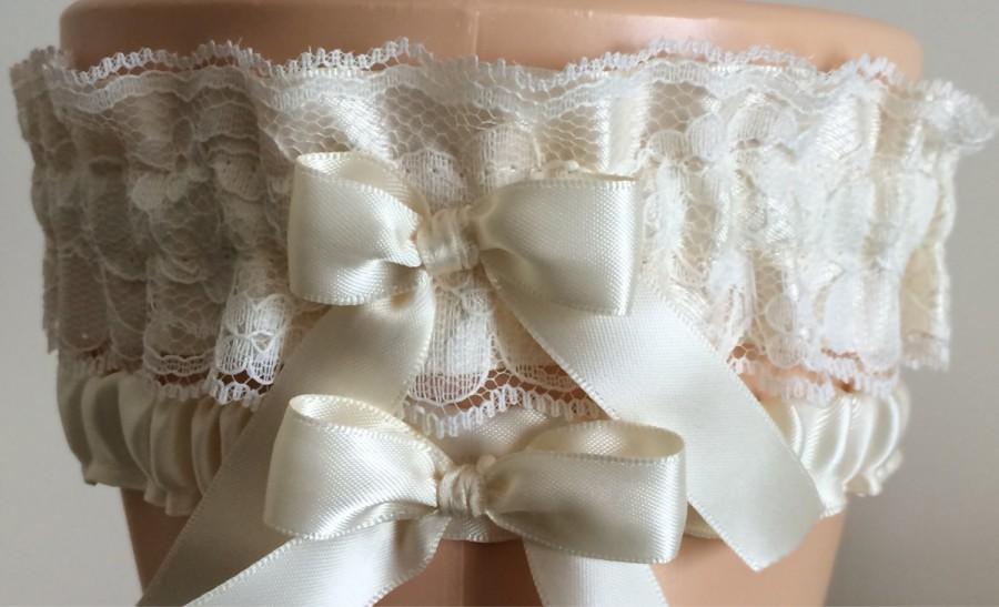 زفاف - Free Shipping Ivory Satin and Lace Wedding Garter Set, Bridal Garter, Prom Garter, Ivory Lace Garter, Keepsake Garter