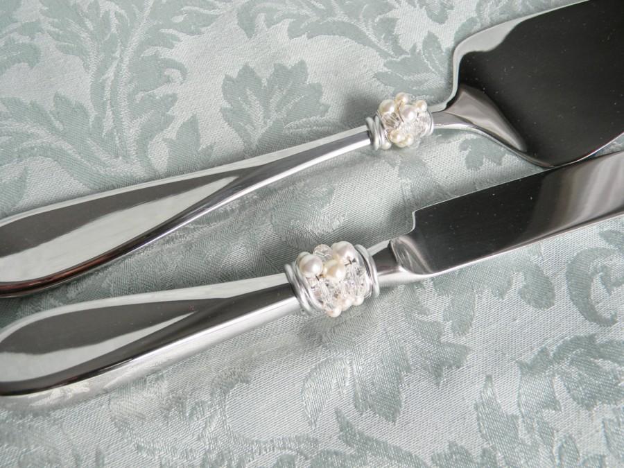 Wedding - Beaded Wedding Cake knife server Serving Set - CLASSIC and ELEGANT - SWAROVSKI Crystals & Pearls - Ivory White - Choose colors!