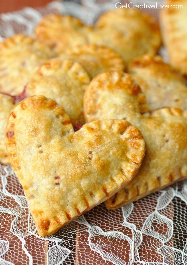 Свадьба - Heart Raspberry Hand Pies