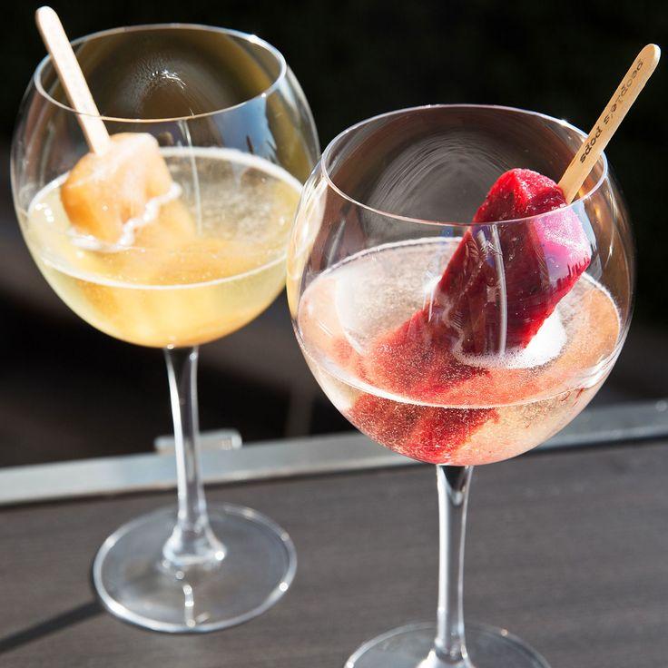 Hochzeit - Prosecco Popsicles Will Be Your New Favorite Summer Drink