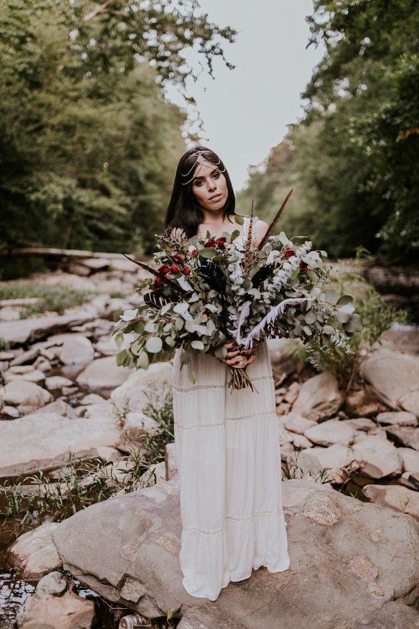 Hochzeit - Who Knew Bridal Portraits In A Creek Could Be This Gorgeously Ethereal