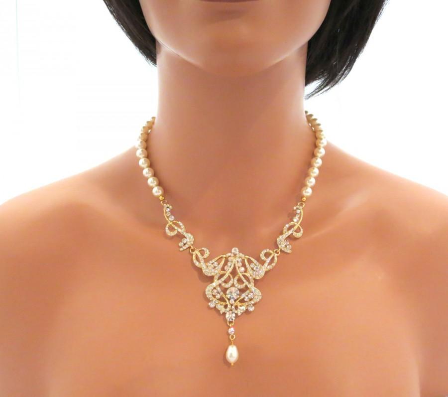 Hochzeit - Bridal jewelry SET, Gold wedding necklace, Pearl Bridal necklace set, Gold chandelier earrings, Swarovski necklace set, Art deco jewelry