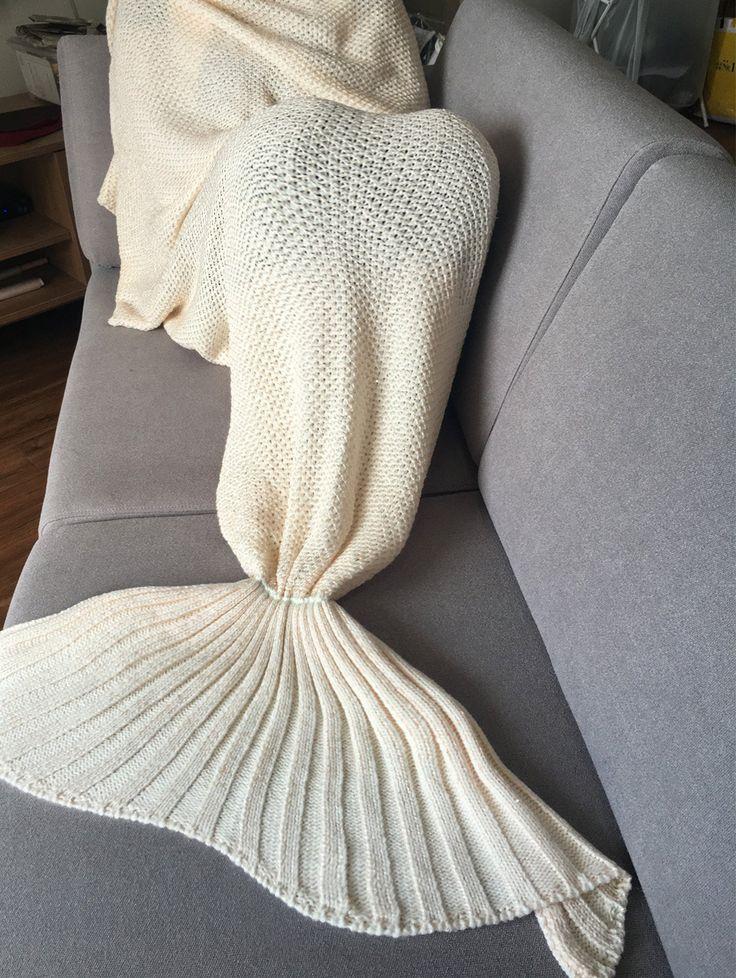 زفاف - Fashionable White Handmade Wool Knitted Mermaid Design Blanket