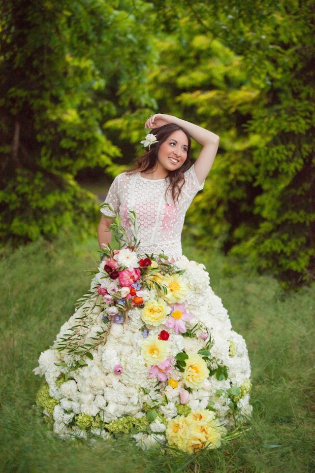 Hochzeit - Living Flower Wedding Dress