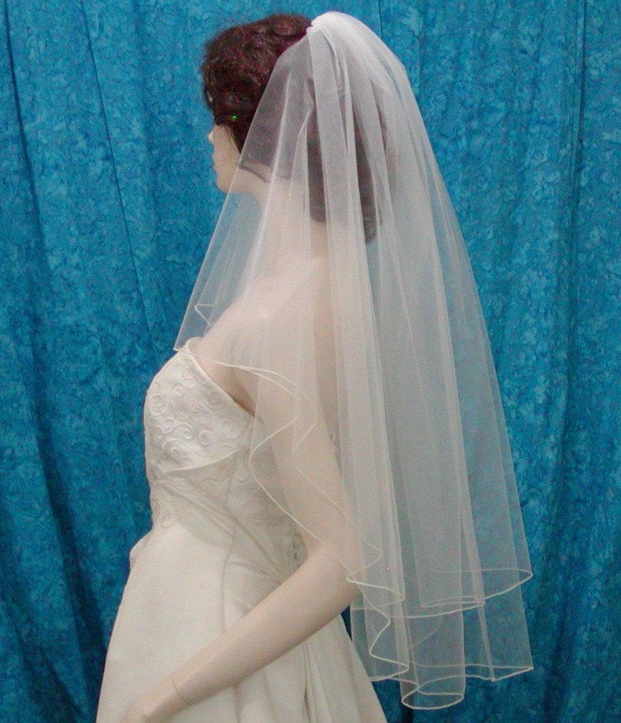 Mariage - 2 Tier Fingertip Wedding Veil Center Gathered / Butterfly Accented with Scattered Swarovski Crystals