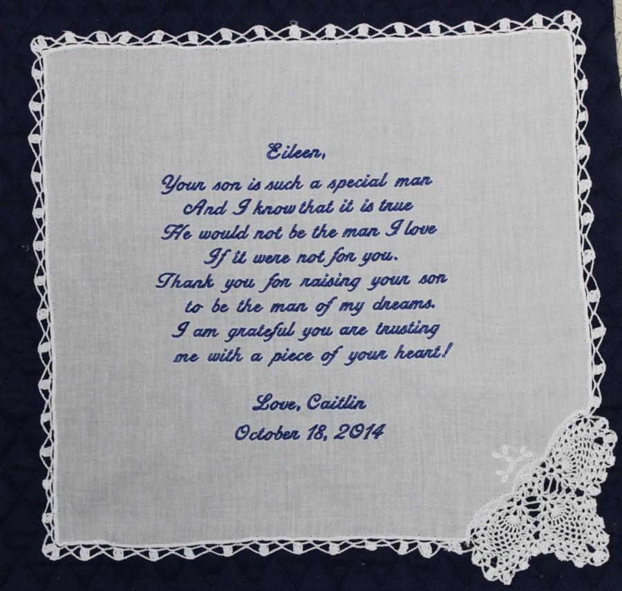 Mariage - Mother of the groom Handkerchief with crochet border and wedding date