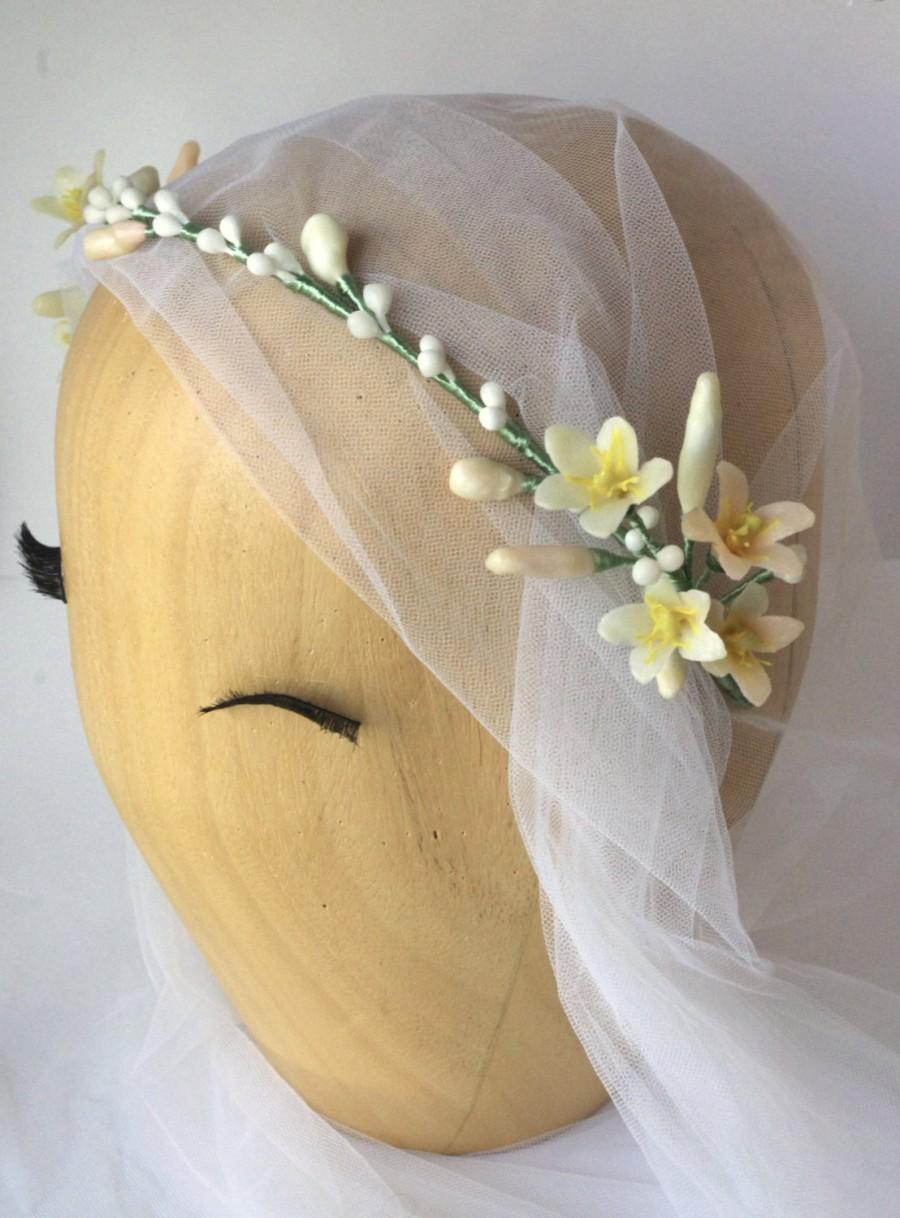 زفاف - Wedding hair vine, Wax flower crown, Bridal wreath, Boho floral crown, Bridal flower hairpiece, Boho bridal headpiece, Hair garland