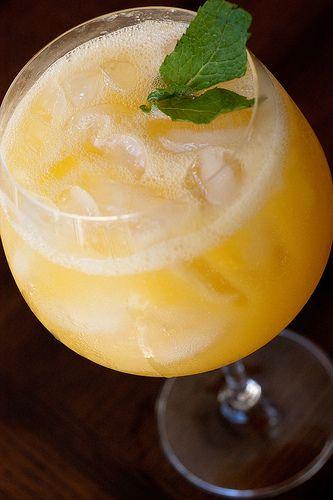 Mariage - Pink Parsley: Recipe Remix:  Peach Wine Coolers