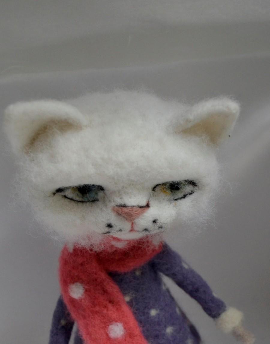 زفاف - Kitten in a dress, 11", Needle felted cat, Art Dolls, Interior doll , Gift For Her, Gift For Him , needle felted.READY TO SHIP