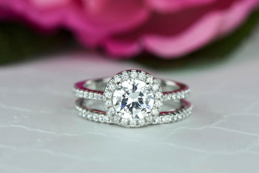 زفاف - 1.5 ctw Classic Halo Ring, Round Bridal Set, Man Made Diamond Simulants, Half Eternity Ring, Engagement Ring, Wedding Set, Sterling Silver