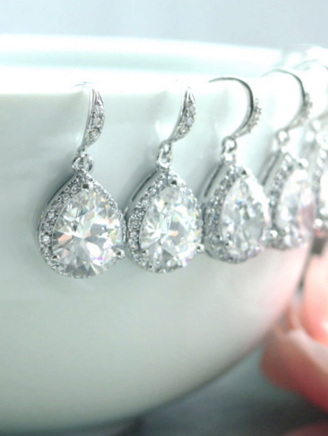 زفاف - 10% OFF - Set of 4, Four Pairs Wedding Earrings. Large Teardrop Cubic Zirconia White Crystal Earrings. 4 Bridesmaids Gift.