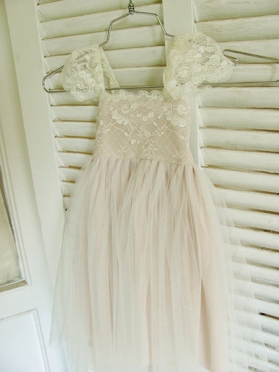 Mariage - Magic Orchid French lace and silk tulle dress ivory colour over champagne lining