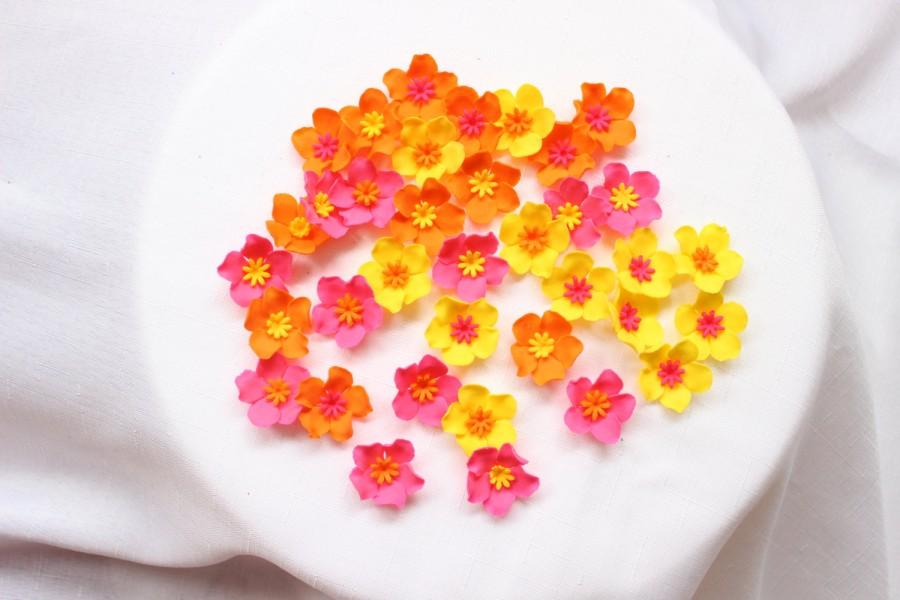 Mariage - fondant flowers, 36 Assorted bright color combination Hawaiian tropical, edible flowers, cupcake decorations, edible cake  pop flowers