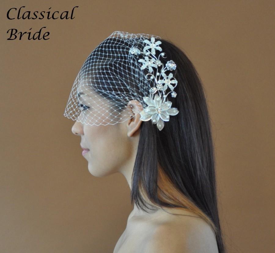 Mariage - Bandeau 73 -- Veil Set w/ SILVER PEARL FLOWER Hair Comb & Ivory or White Birdcage Blusher 9 Inch Veil for wedding bridal accessory