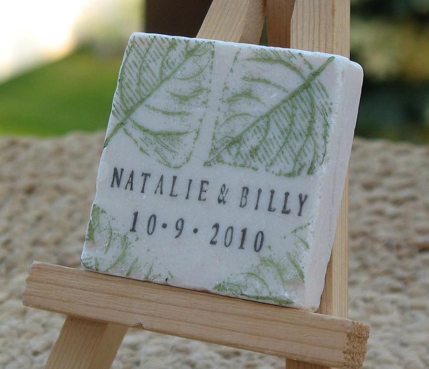 Mariage - Sage Green Autumn Leaves Wedding Favors or Save the Date Magnets, Set of 25