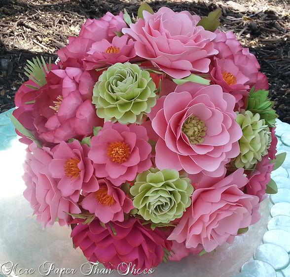 Mariage - Paper Bouquet - Paper Flower Bouquet - Wedding Bouquet - Shades of Pink and Green - Custom Made - Any Color