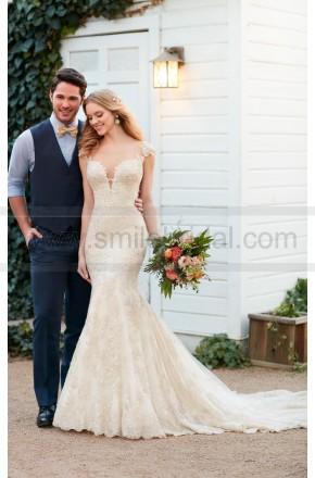 Hochzeit - Martina Liana Beaded Wedding Dress With Low-Cut Neckline Style 800