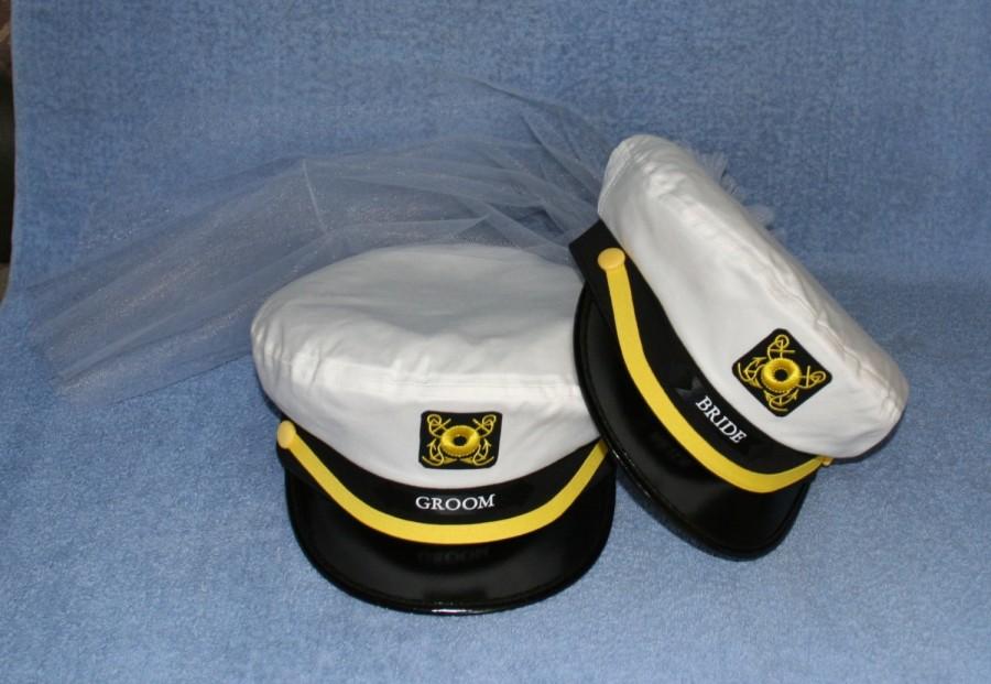 Свадьба - CAPTAIN HATS for Bride & Groom w/ Veil..Nautical Rehearsal Dinner, Honeymoon Cruise, Destination Wedding, Sailing Cap Gift, Style #200-G/BVP