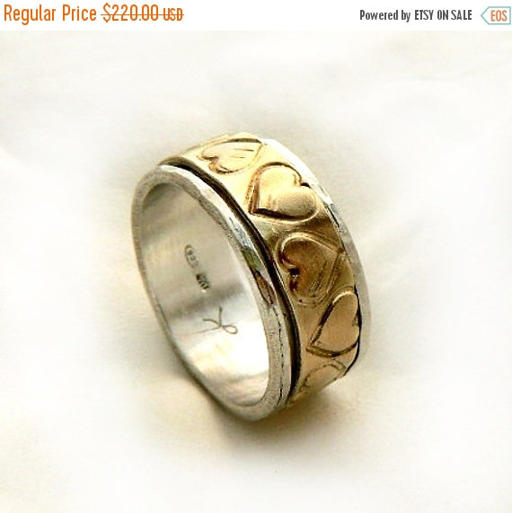 Mariage - SUMMER SALE 20% OFF heart spinner ring, Valentines Day gift, birthday gift, romantic heart design, women's wedding ring, meditation ring, wi