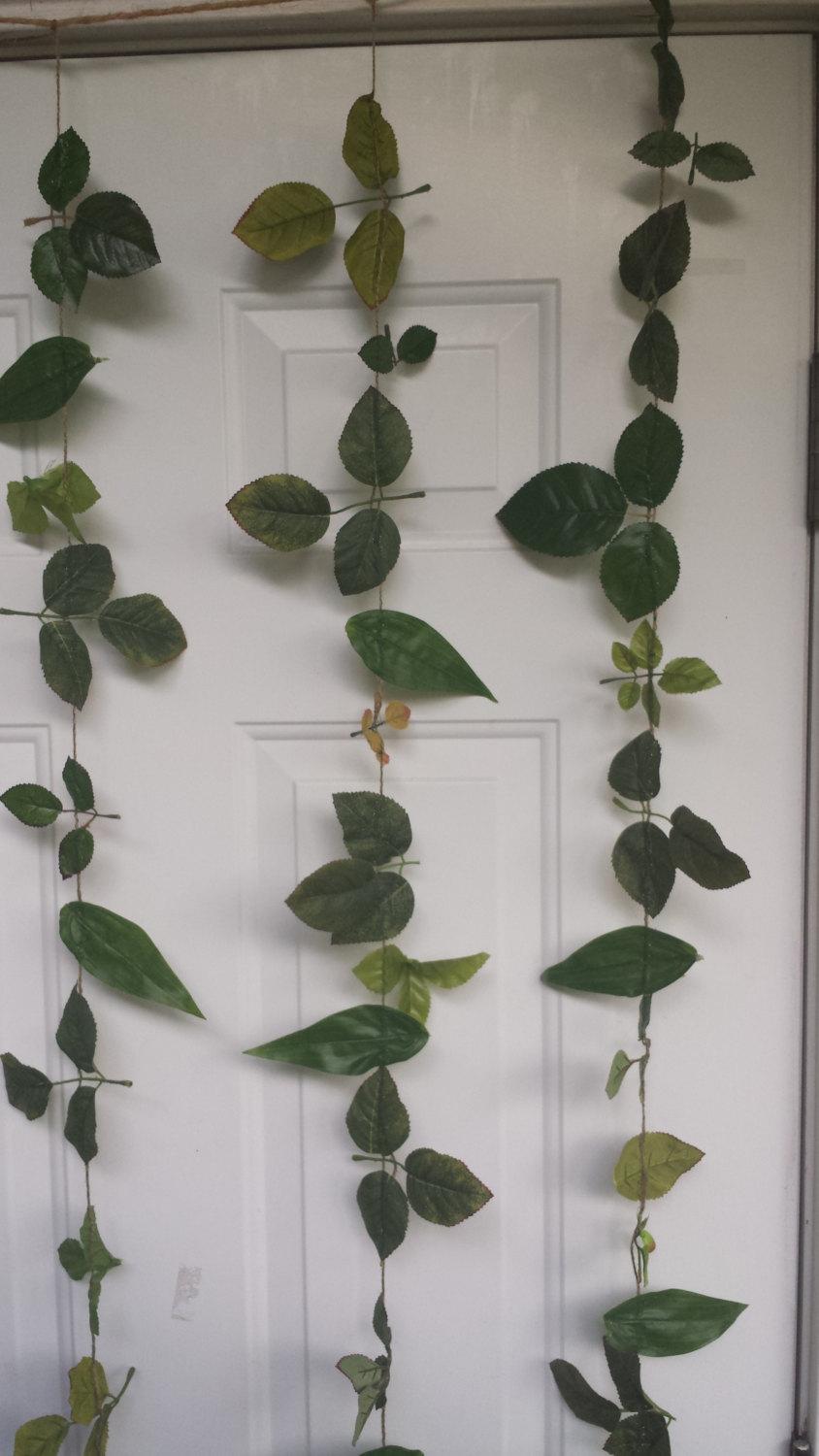 زفاف - Upcycled Leaves Garland Doorway Curtain - Green Leaves- Handmade Leave Backdrop - Wedding Graduation Birthday - Handmade Green Recycled