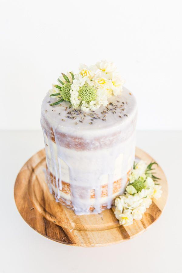 Mariage - Piece Of Cake: A (Semi Homemade) Lavender Glazed 5 Layer Cake - Paper And Stitch