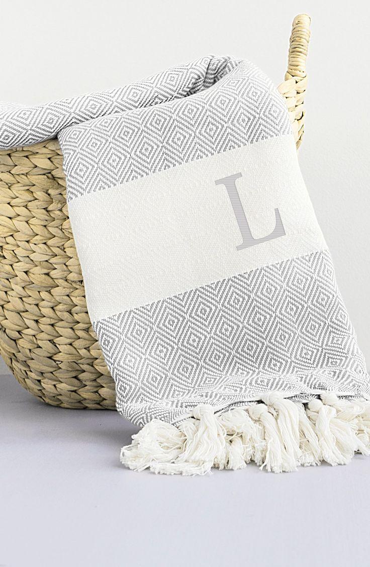 Mariage - Cathy's Concepts Personalized Turkish Cotton Throw