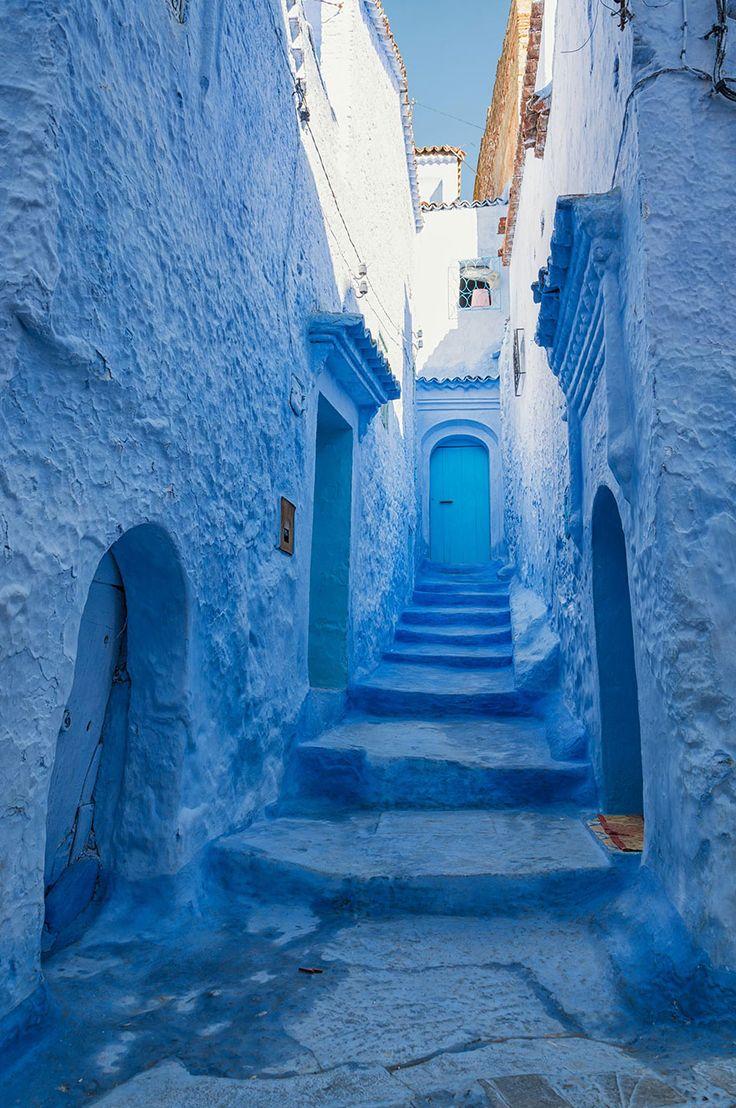 Mariage - Incredible Blue Color Inspirations From Chefchaouen, Moroccan Architecture, Decorating And Painting Ideas