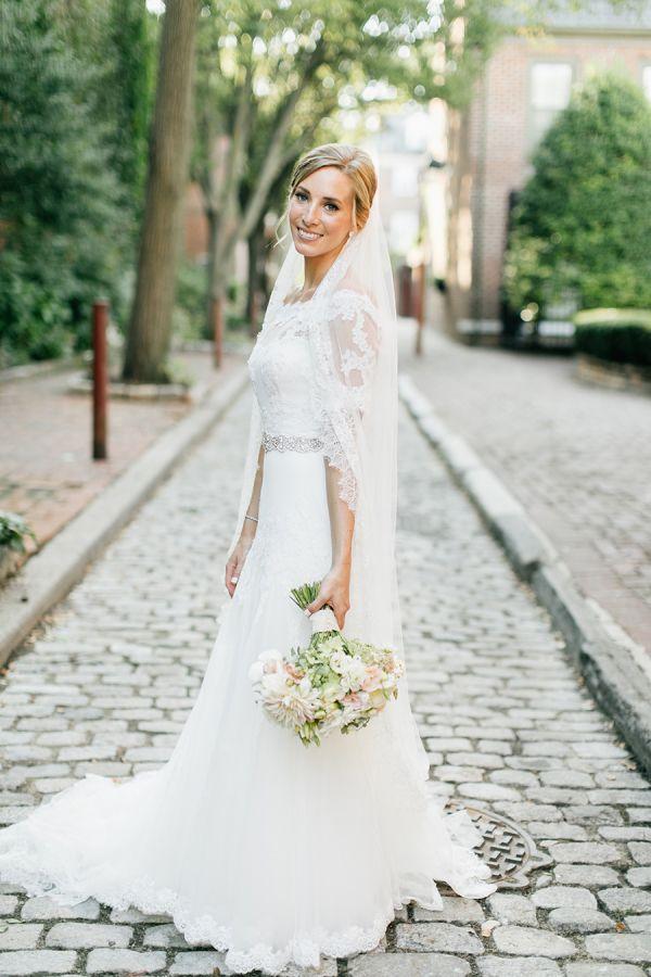 Wedding - This Is The Classic Wedding Of Every Bride's Dreams