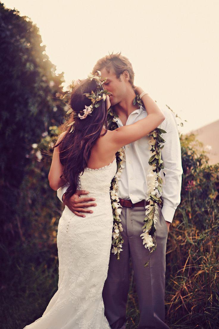 Свадьба - Boho Chic Maui Wedding