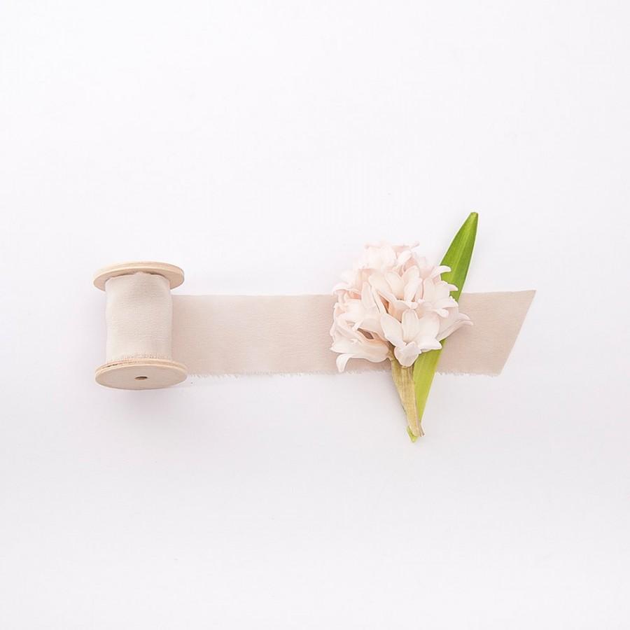 زفاف - Blush Silk Ribbon / 3 yards of 1.5 inch wide, hand dyed, on wooden spool / Wedding bouquet ribbon