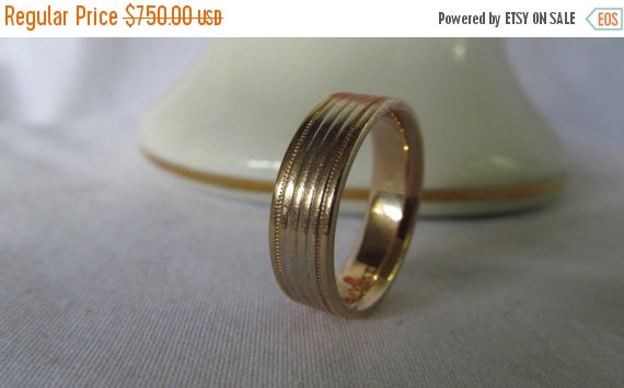 Свадьба - Jewelry Sale Stunning Duo 2 Tone 14K White Gold AND Yellow Gold Wedding Bands  Intricate Stripes of 14K Wg Vintage Wedding Bands