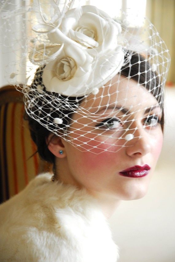 Hochzeit - Knot-Cha-Chá!™: Royal Wedding Hats