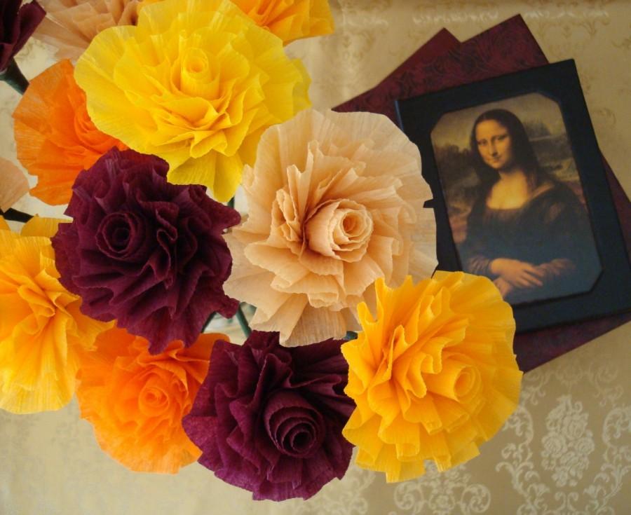 Mariage - Autumn Crepe Paper Roses....Hues of orange, yellow, burgundy, and peach...STYLIZED FLOWERS