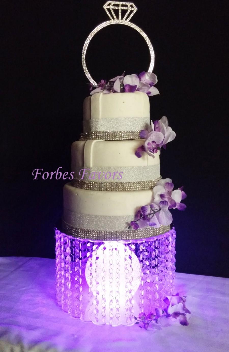 Hochzeit - Acrylic Cake Stand With Center Orb with LED Lights