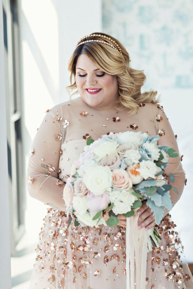 Hochzeit - Fashion Editor's Fabulous Same-Sex Brooklyn Wedding With A Custom Christian Siriano Gown