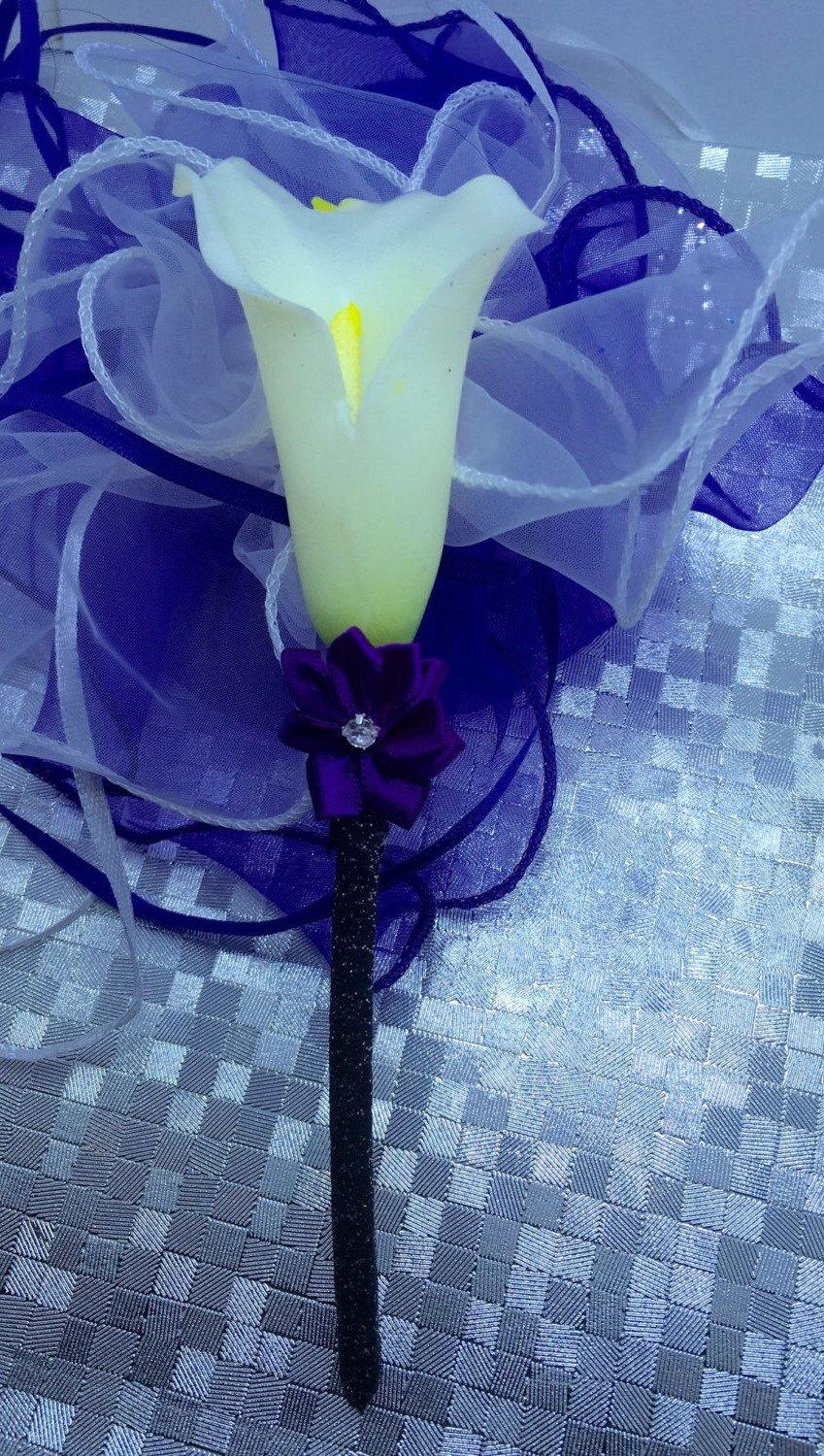 Mariage - Boutonniere, Calla Lily, Groom, Groomsman, Bridesmaids,Prom Corsage, Wedding, Flower Accessories, Corsage