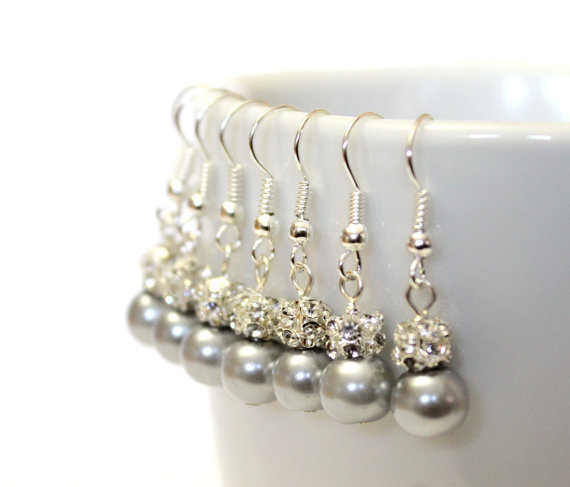 Свадьба - 4 Pairs Grey Pearls Earrings, Set of 4 Bridesmaid Earrings, Pearl Drop Earrings, Swarovski Pearl Earrings, Pearls in Sterling Silver, 8 mm