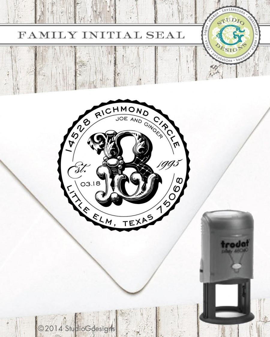 Wedding - Self-Inking Return Address Stamp – 1 5/8 in FAMILY INITIAL SEAL – Personalized Wedding Paper Goods